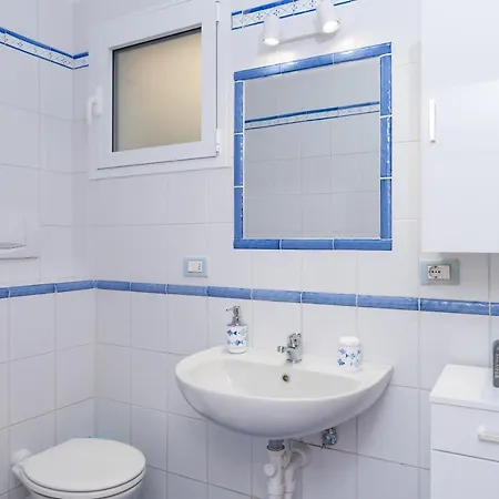 Murena 1 Apartment